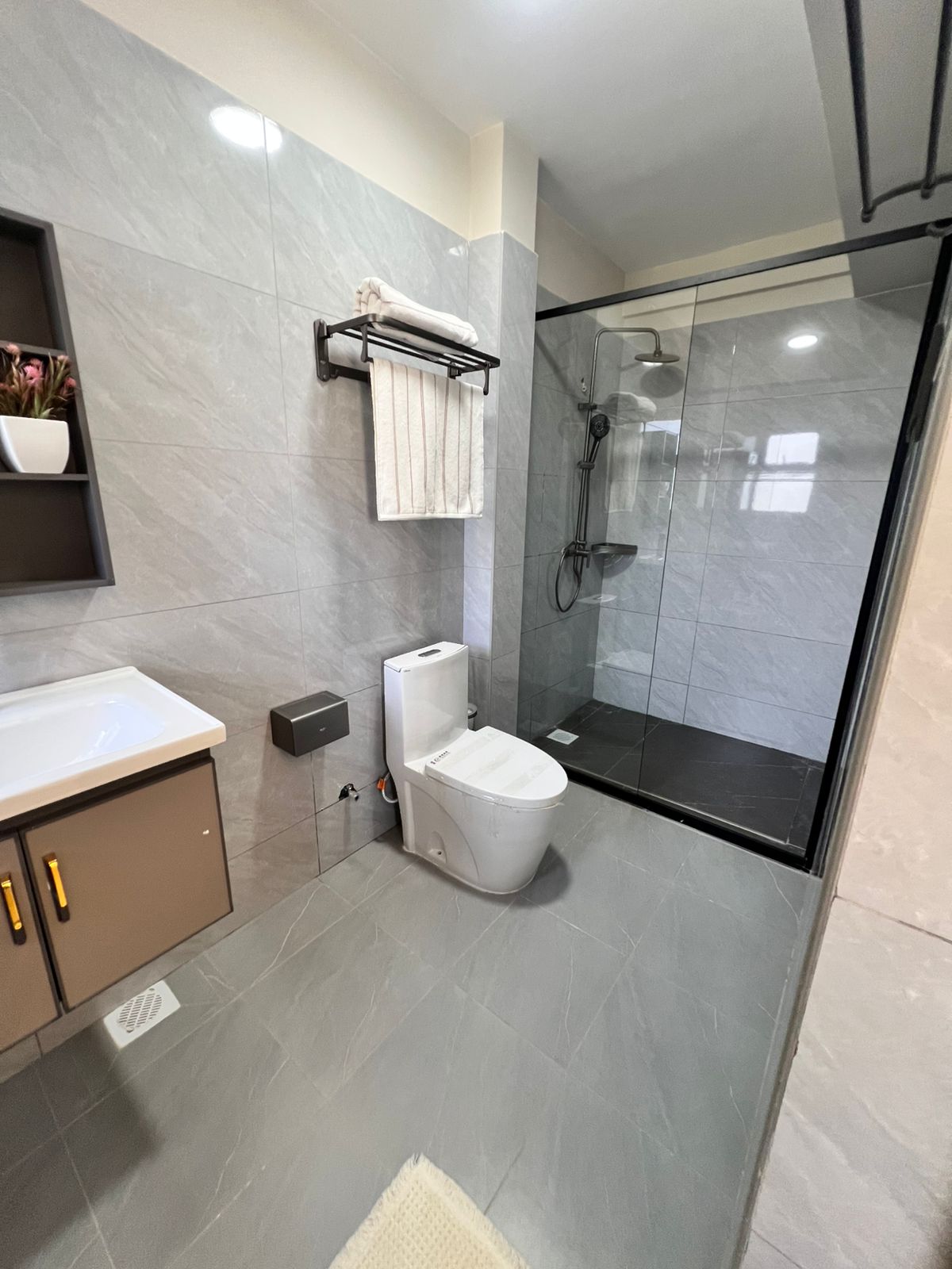 Super Westbury 1 & 2 Bedrooms Apartments in Westlands