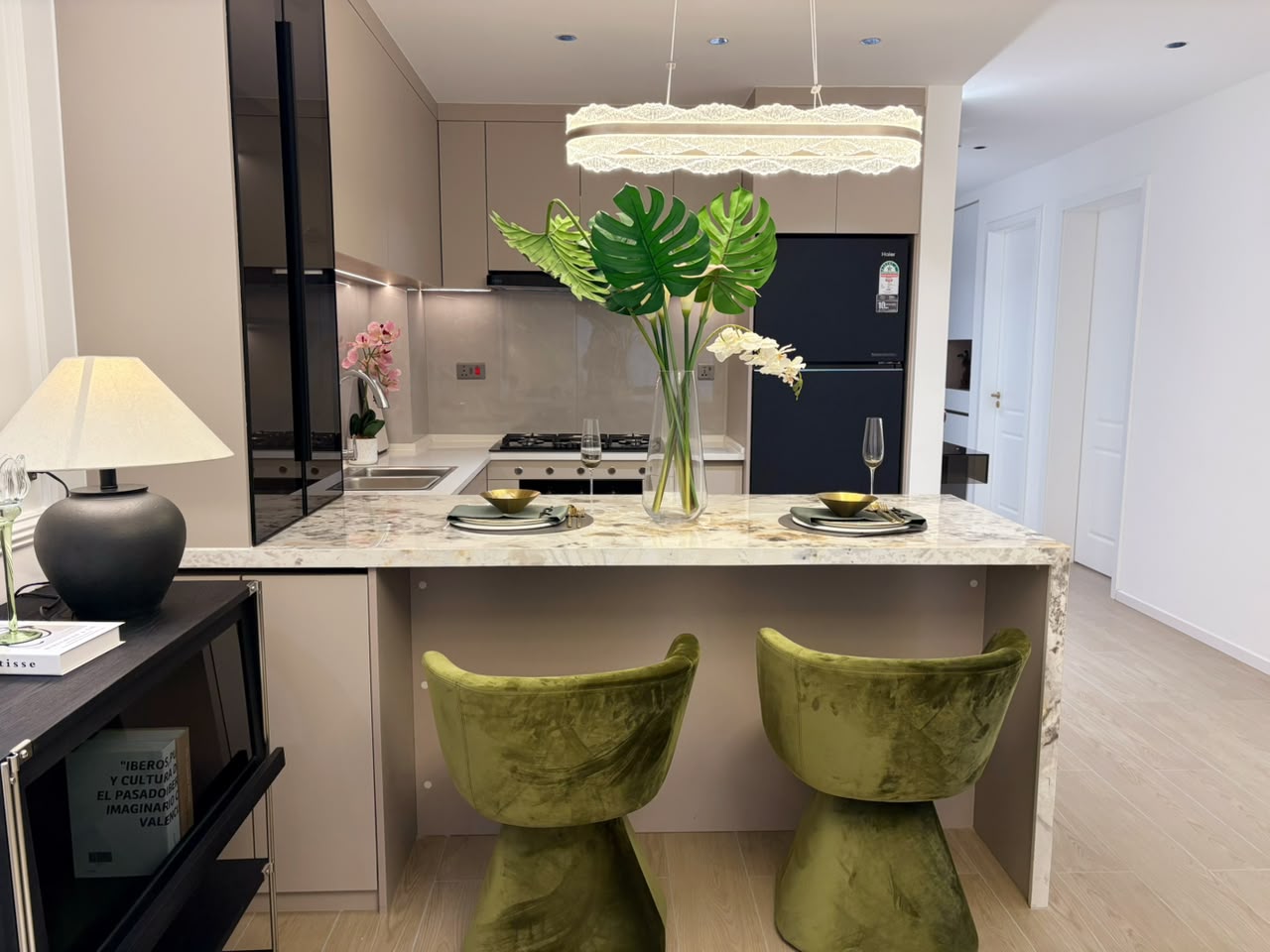 Capital Heights Apartments, Studio, 1, 2 & 3 Bedrooms Aparment.