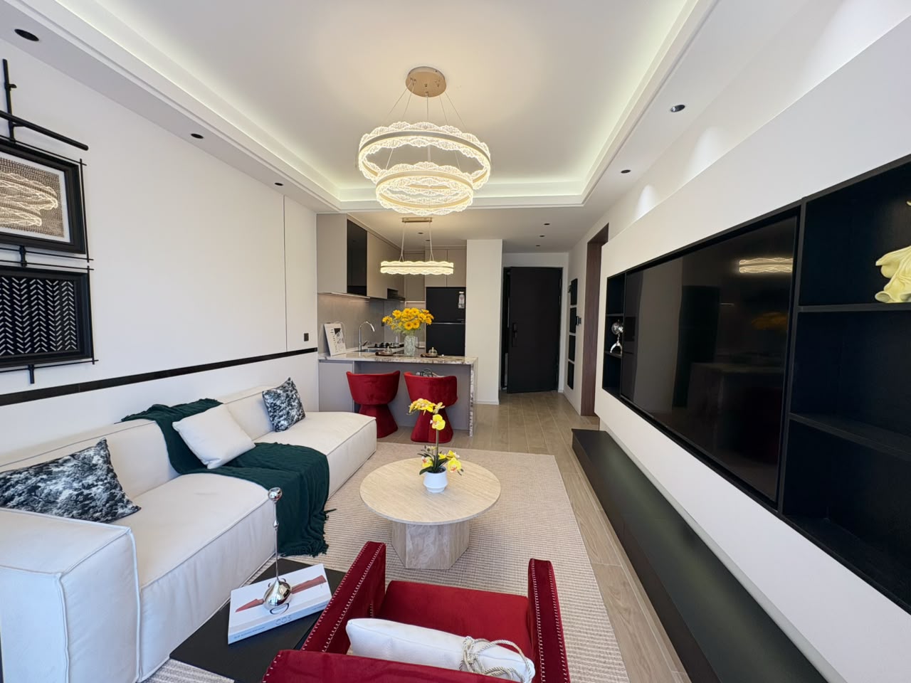 Capital Heights Apartments, Studio, 1, 2 & 3 Bedrooms Aparment.
