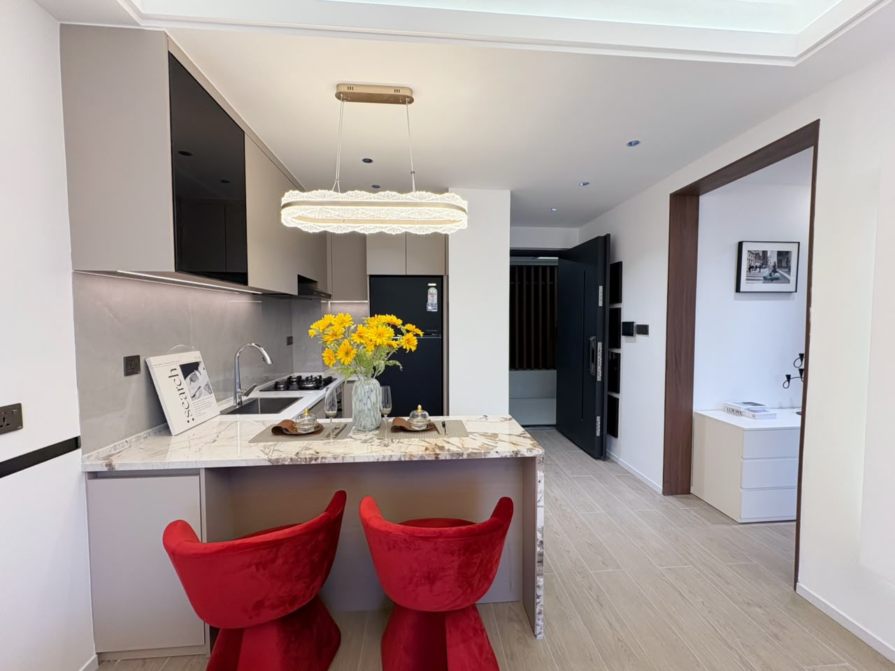 Capital Heights Apartments, Studio, 1, 2 & 3 Bedrooms Aparment.