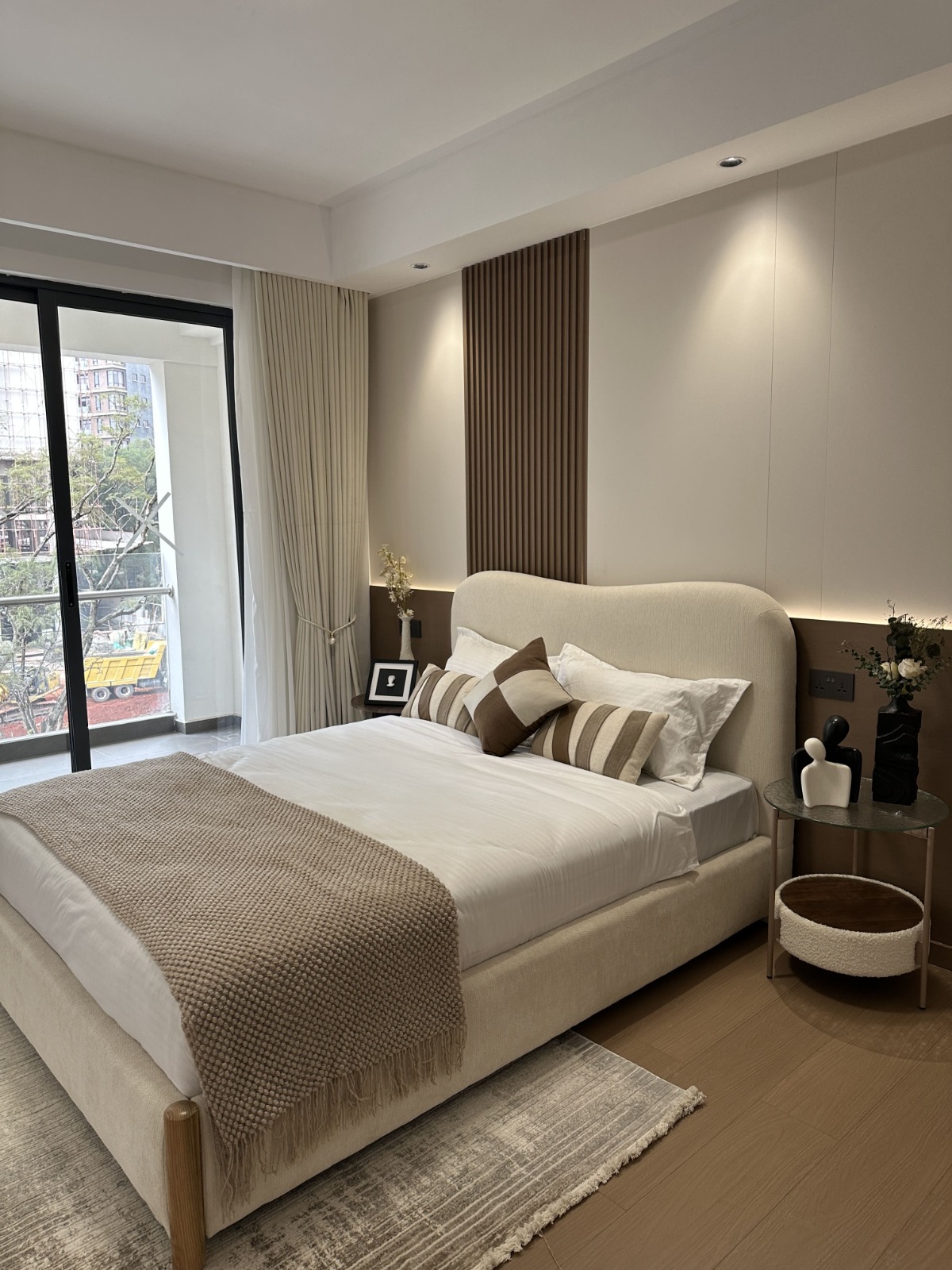 Atreus Brookside | 1, 2 & 3 Bedroom Apartments Along Brookside Grove